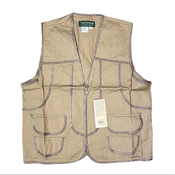 AVID OUTDOORS MEN’S UTILITY VEST IN KHAKI- NWT! - Picture 4 of 5